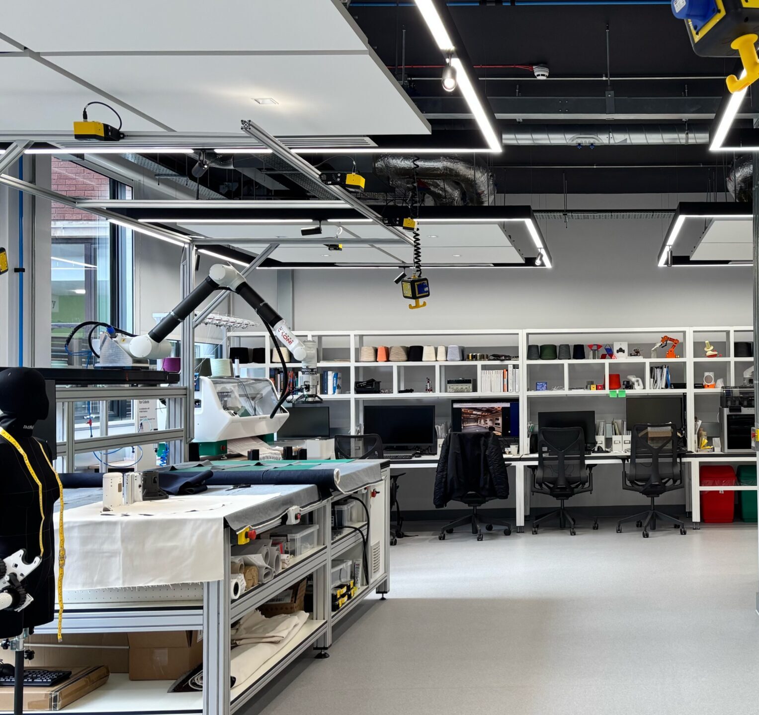 Robotics Living Lab - Bowker Sadler Architecture