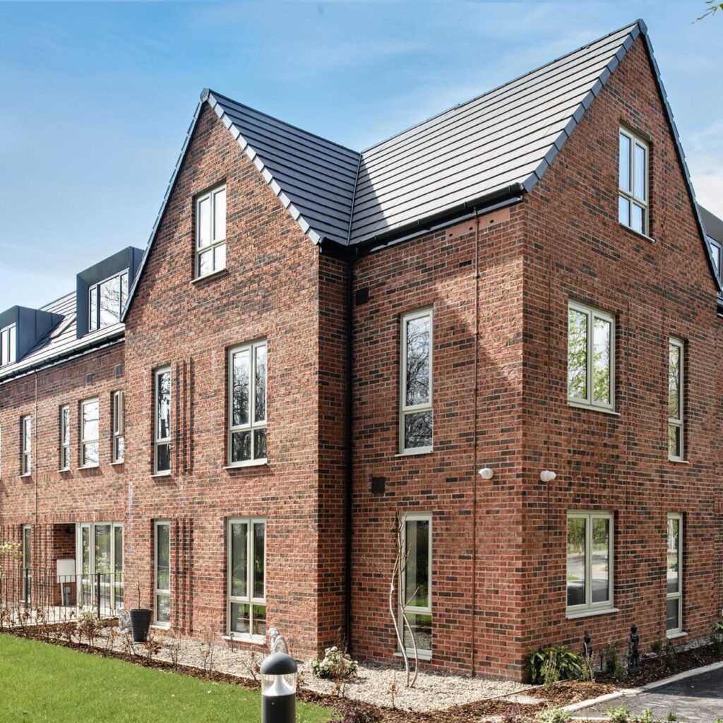 'Emmeline Court